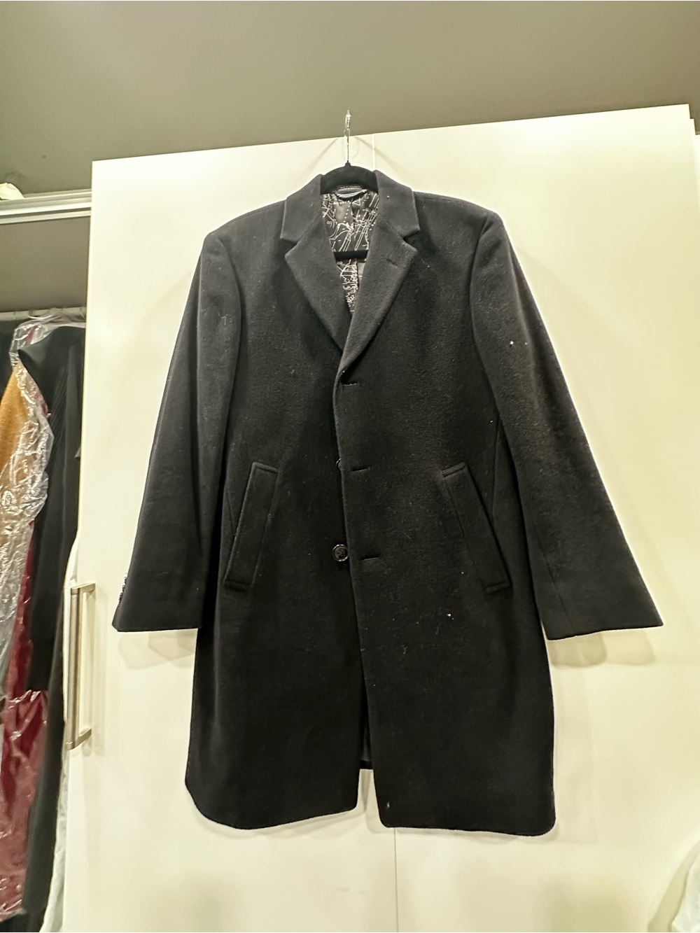 Men's Black Overcoat - Classic Single-Breasted Jacket